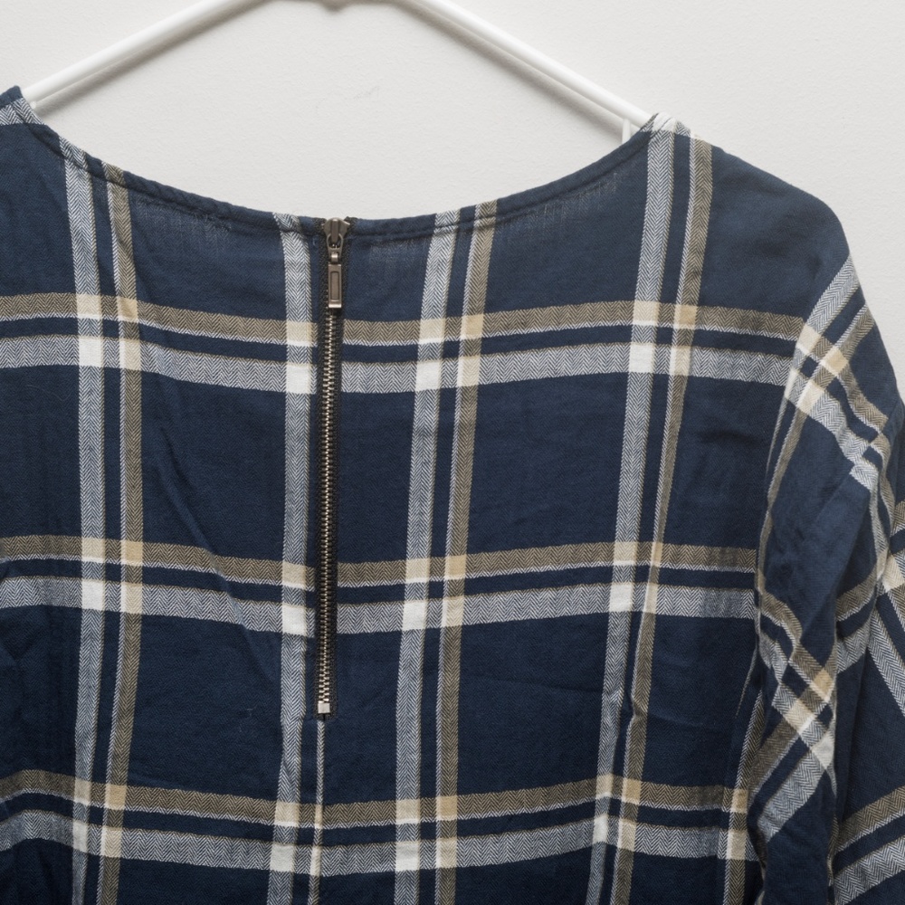 Old Navy Plaid Dress, three-quarter sleeves, navy - Picture 3 of 4